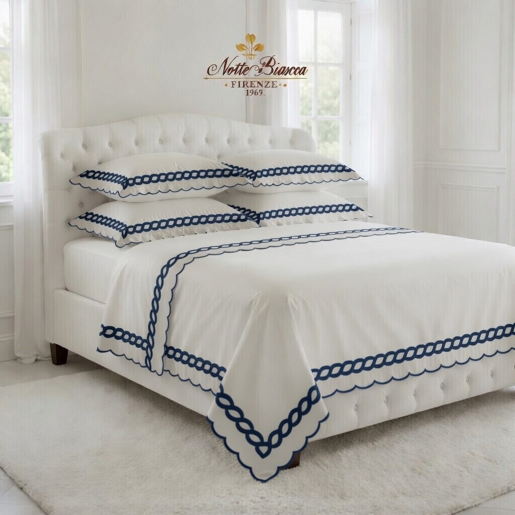 Chain Dark Blue/White Color Embroidery Bedsheet Set