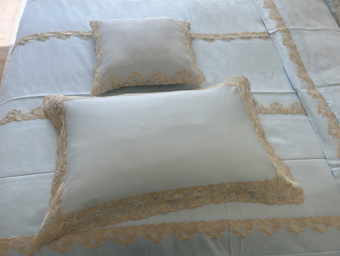 Sand Lace Bedsheet Set Blue 2631 Gold