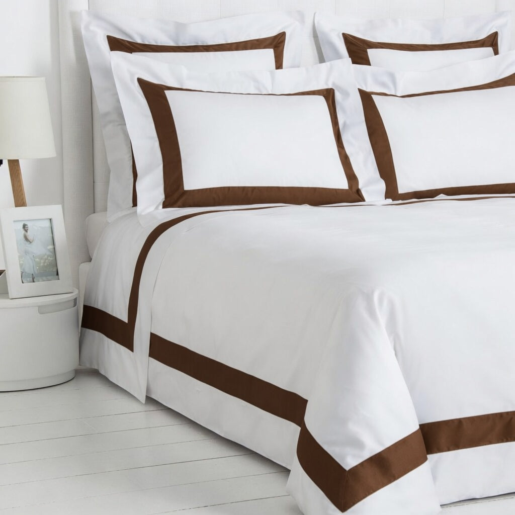 Stripe Applique Brown /White Bedsheet Set