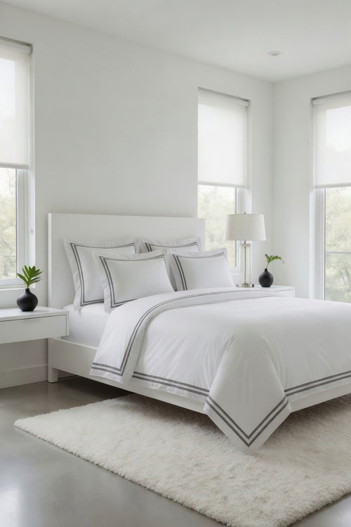 2 Line Gray / White Bedsheet Set