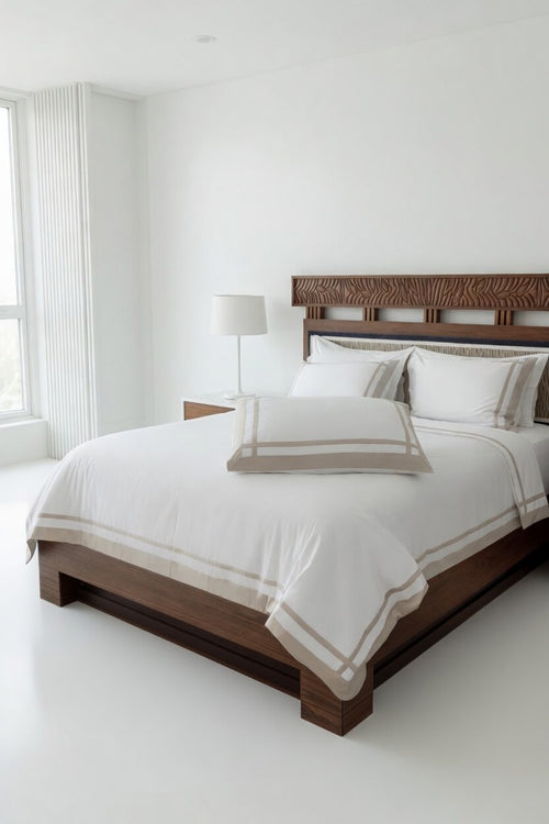 Border Brown /White Bedsheet Set