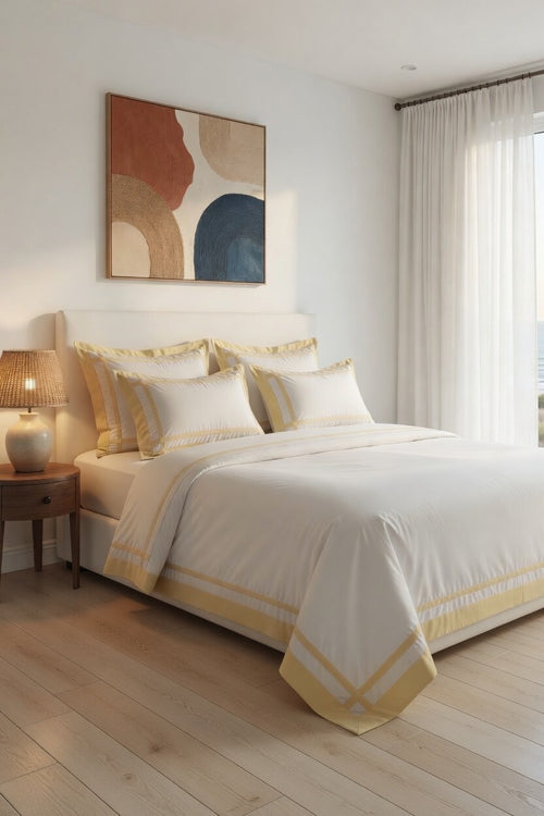 Border Yellow /White Bedsheet Set
