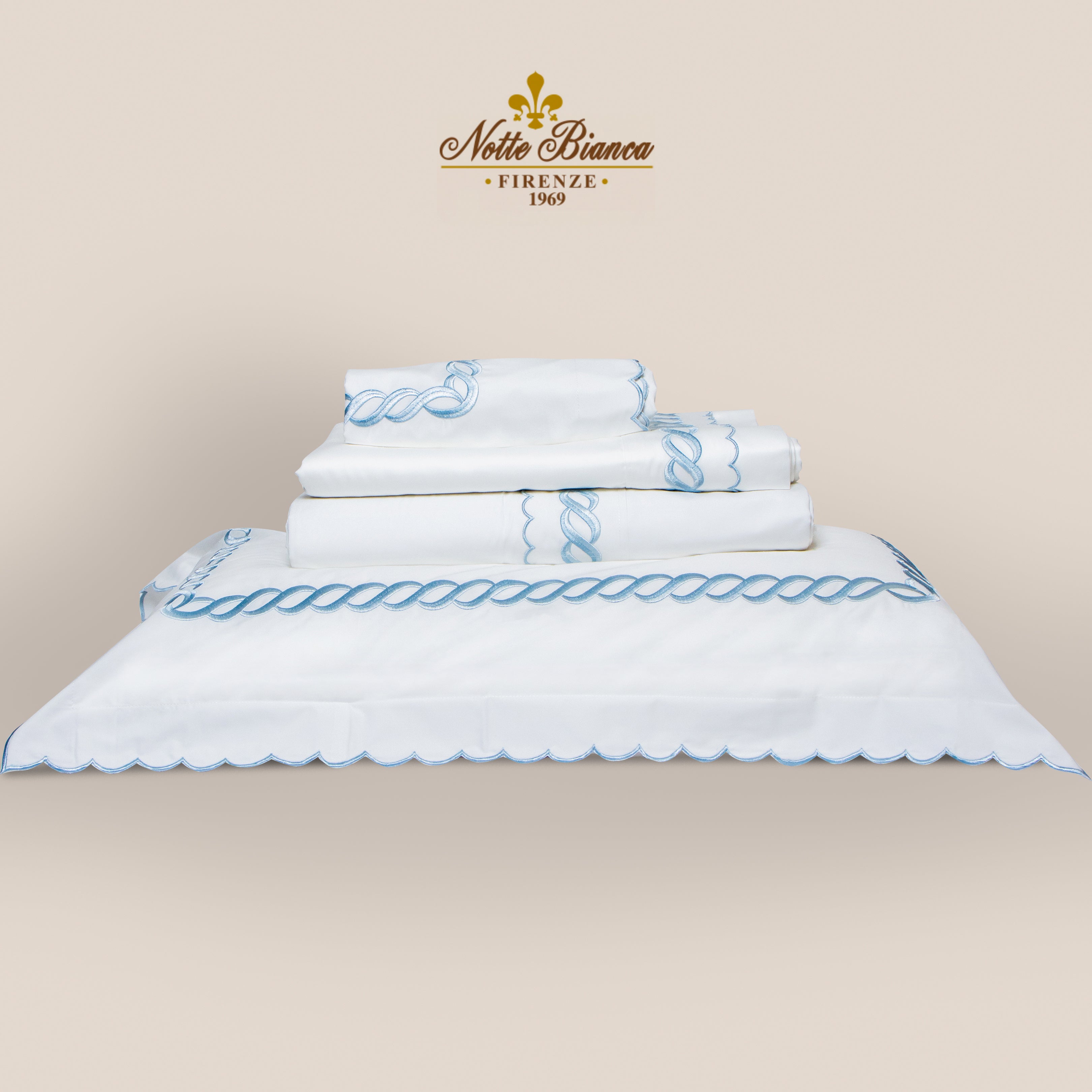 Chain Baby Blue Color Embroidery Bedsheet Set